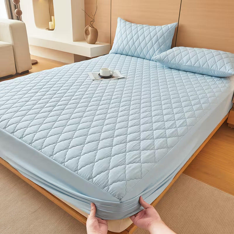 CloudShield Waterproof Mattress Protector — Deep Pocket Fitted Sheet, Noiseless & Ultra-Soft